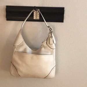 VINTAGE COACH WHITE LEATHER HOBO BAG MISSING HANG TAG